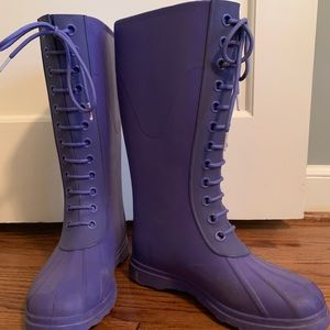 Native women’s rainboots